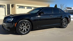 2016 Chrysler 300 S