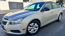 2013 Chevrolet Cruze LS Manual