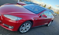 2015 Tesla Model S 70D