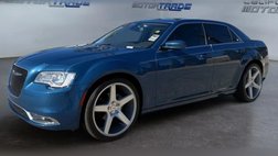 2021 Chrysler 300 Touring