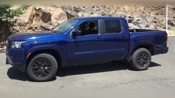 2023 Nissan Frontier SV