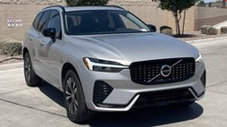 2024 Volvo XC60 B5 Core Dark Theme