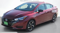 2025 Nissan Versa SR