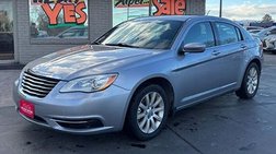 2013 Chrysler 200 Touring