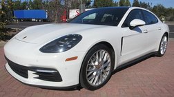 2018 Porsche Panamera 4