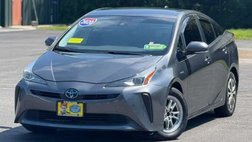2020 Toyota Prius LE