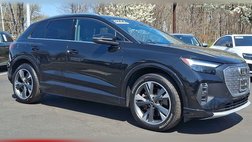 2022 Audi Q4 e-tron quattro Premium 50