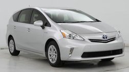 2014 Toyota Prius v Five