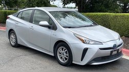 2022 Toyota Prius LE
