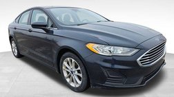 2020 Ford Fusion SE