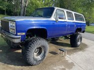 1990 Chevrolet Suburban Shield V1500