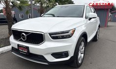 2021 Volvo XC40 T4 Momentum