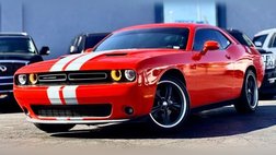 2017 Dodge Challenger SXT Plus