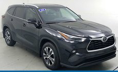 2025 Toyota Highlander XLE