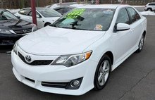 2014 Toyota Camry XLE