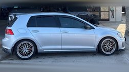2017 Volkswagen Golf GTI Sport