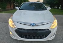 2013 Hyundai Sonata Hybrid Limited