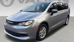 2021 Chrysler Voyager LX