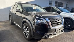 2022 Nissan Pathfinder Platinum