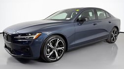 2024 Volvo S60 B5 Plus Dark Theme