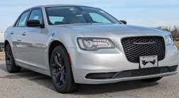 2023 Chrysler 300 Touring