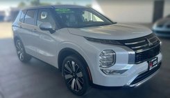 2026 Mitsubishi Outlander LE