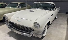 1957 Ford Thunderbird 