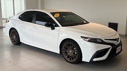 2023 Toyota Camry Hybrid SE Nightshade