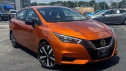 2022 Nissan Versa SR