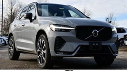 2025 Volvo XC60 B5 Plus Dark Theme