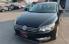2015 Volkswagen Passat 1.8T SE
