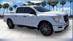 2022 Nissan Titan SV