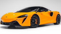 2023 McLaren Artura Base
