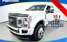 2022 Ford F-450 Super Duty Platinum