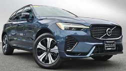 2024 Volvo XC60 Recharge T8 Plus Dark Theme