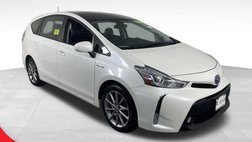 2016 Toyota Prius v Five