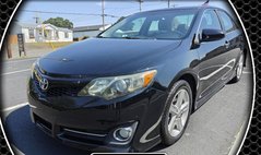 2012 Toyota Camry 4dr Sdn I4 Auto SE (Natl)