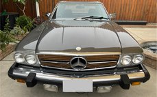 1986 Mercedes-Benz 560-Class 560 SL