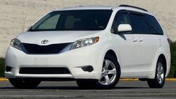 2014 Toyota Sienna LE