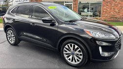 2022 Ford Escape Titanium