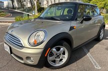 2008 MINI Cooper Base