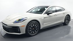 2026 Porsche Panamera 4