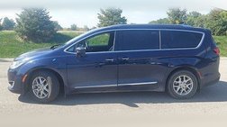 2020 Chrysler Pacifica Hybrid Touring L