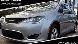 2017 Chrysler Pacifica Touring-L Plus