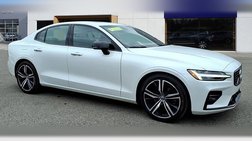 2022 Volvo S60 B5 R-Design