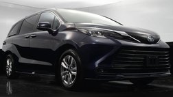 2025 Toyota Sienna XLE