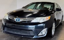 2013 Toyota Camry Hybrid XLE