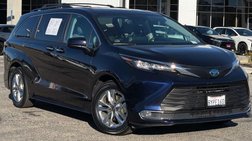 2022 Toyota Sienna XLE 8-Passenger