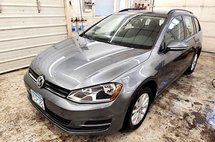 2017 Volkswagen Golf SportWagen S