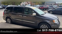 2016 Chrysler Town and Country Touring-L